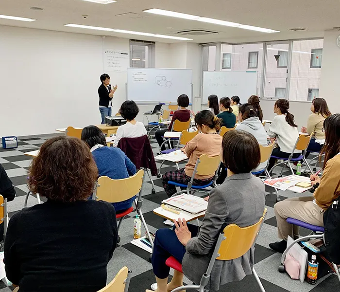 事業者向けセルフケア講演の様子
