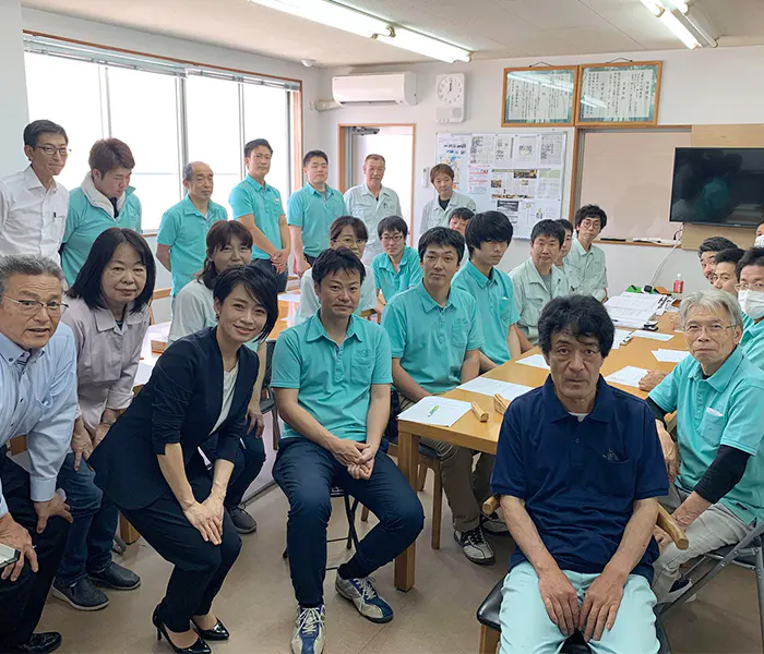 研修参加者の集合写真